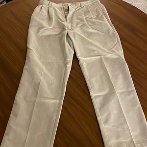 Dockers Men’s Individual Fit Khaki Pants in Light Gray - 34 x 32